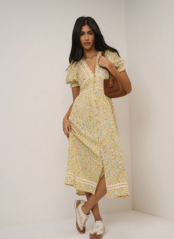 Nobody’s Child Yellow Ditsy Floral Saffy Midi Tea Dress