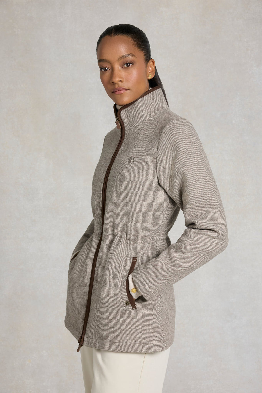 Holland Cooper Hillford Country Jacket in Sahara Twill