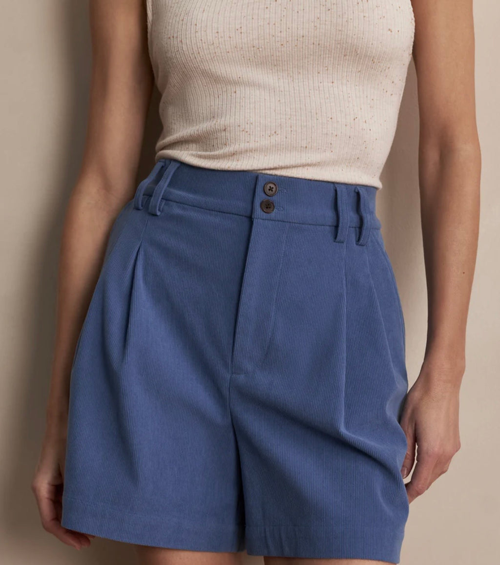 Varley Jorden Pleat Short 4.5"