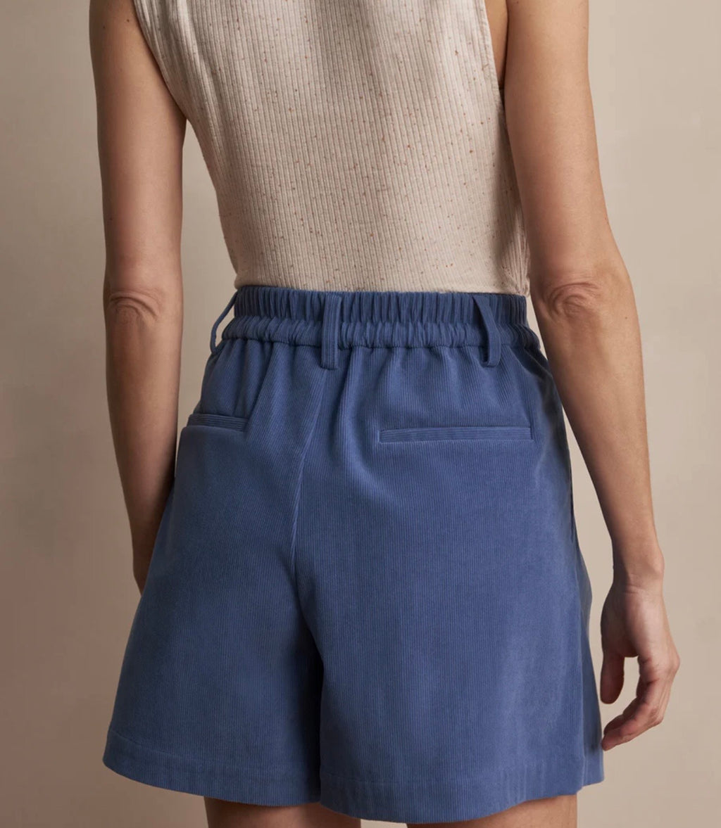 Varley Jorden Pleat Short 4.5"