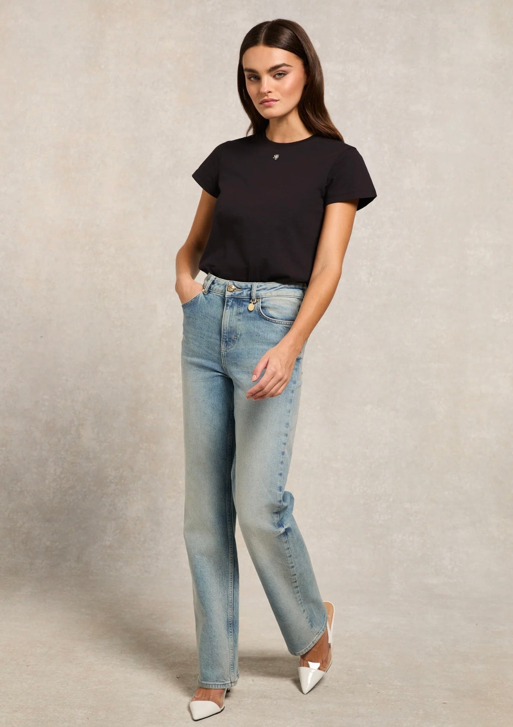 Holland Cooper Monogram Tee Black