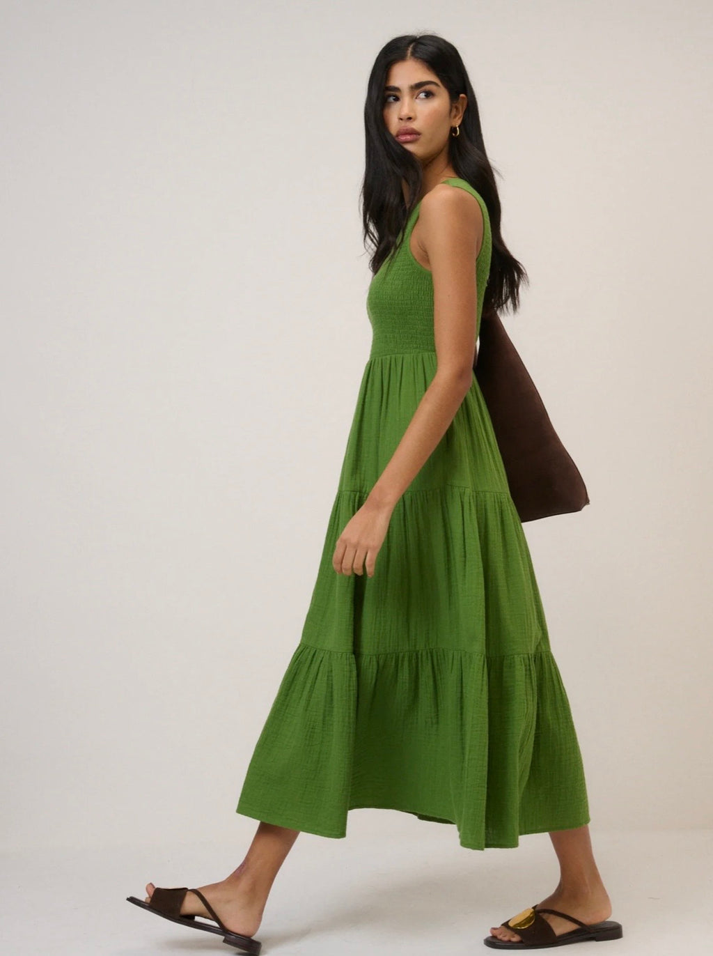 Nobody's Child Green Sleeveless Charlie Midi Dress